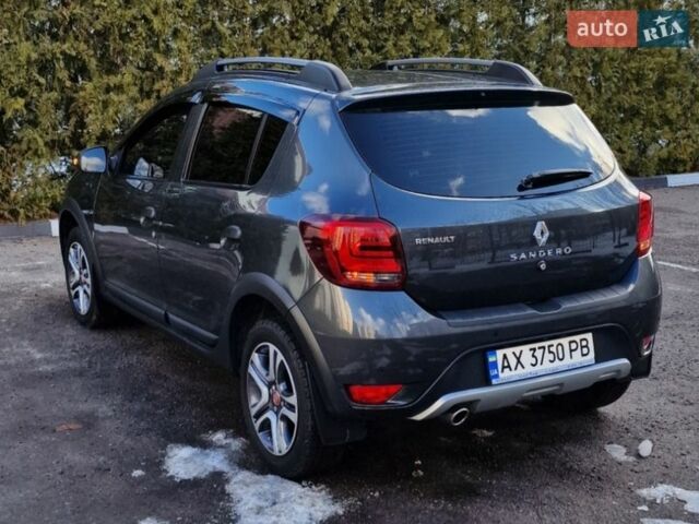 Сірий Рено Сандеро СтепВей, об'ємом двигуна 0.9 л та пробігом 59 тис. км за 10870 $, фото 27 на Automoto.ua