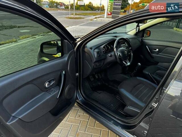 Сірий Рено Сандеро СтепВей, об'ємом двигуна 1.5 л та пробігом 175 тис. км за 10500 $, фото 15 на Automoto.ua