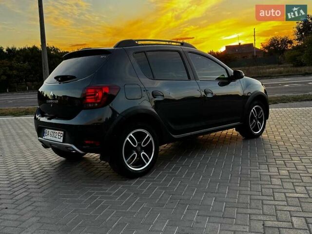 Сірий Рено Сандеро СтепВей, об'ємом двигуна 1.5 л та пробігом 175 тис. км за 10500 $, фото 9 на Automoto.ua