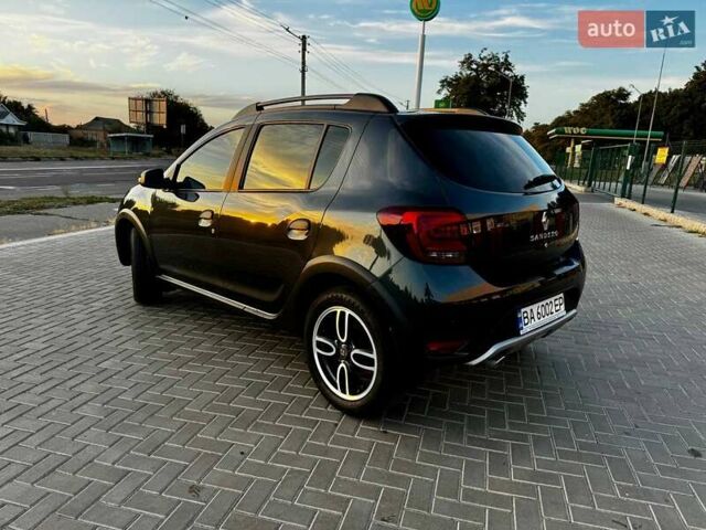 Сірий Рено Сандеро СтепВей, об'ємом двигуна 1.5 л та пробігом 175 тис. км за 10500 $, фото 5 на Automoto.ua