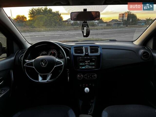 Сірий Рено Сандеро СтепВей, об'ємом двигуна 1.5 л та пробігом 175 тис. км за 10500 $, фото 21 на Automoto.ua