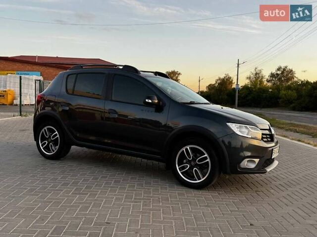 Сірий Рено Сандеро СтепВей, об'ємом двигуна 1.5 л та пробігом 175 тис. км за 10500 $, фото 11 на Automoto.ua