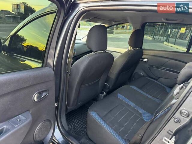 Сірий Рено Сандеро СтепВей, об'ємом двигуна 1.5 л та пробігом 175 тис. км за 10500 $, фото 22 на Automoto.ua