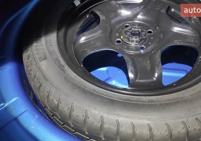 Синій Рено Сандеро СтепВей, об'ємом двигуна 1.6 л та пробігом 115 тис. км за 8300 $, фото 15 на Automoto.ua