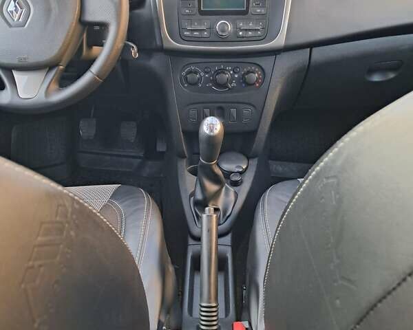 Синій Рено Сандеро СтепВей, об'ємом двигуна 1.5 л та пробігом 120 тис. км за 6550 $, фото 2 на Automoto.ua