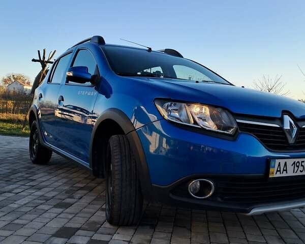 Синій Рено Сандеро СтепВей, об'ємом двигуна 1.5 л та пробігом 120 тис. км за 6550 $, фото 3 на Automoto.ua
