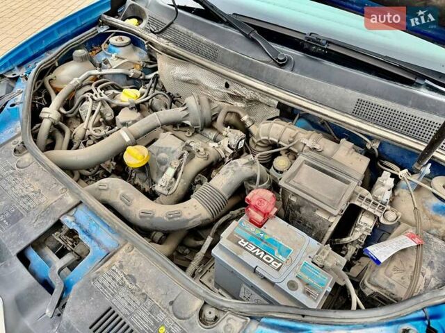 Синий Рено Сандеро СтэпВэй, объемом двигателя 1.46 л и пробегом 129 тыс. км за 8500 $, фото 32 на Automoto.ua