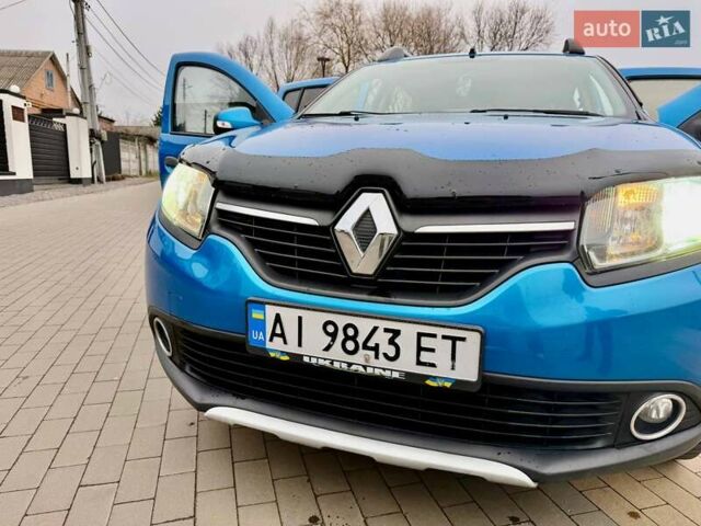 Синий Рено Сандеро СтэпВэй, объемом двигателя 1.46 л и пробегом 129 тыс. км за 8500 $, фото 18 на Automoto.ua