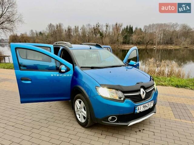 Синий Рено Сандеро СтэпВэй, объемом двигателя 1.46 л и пробегом 129 тыс. км за 8500 $, фото 16 на Automoto.ua