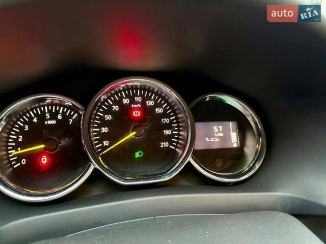 Синий Рено Сандеро СтэпВэй, объемом двигателя 1.46 л и пробегом 129 тыс. км за 8500 $, фото 37 на Automoto.ua