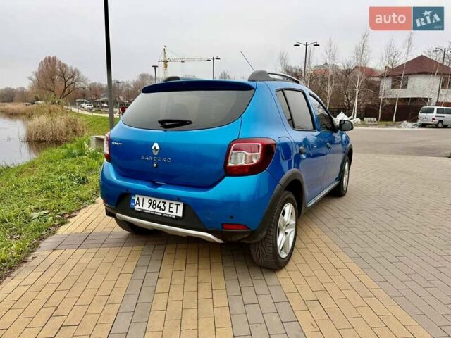 Синий Рено Сандеро СтэпВэй, объемом двигателя 1.46 л и пробегом 129 тыс. км за 8500 $, фото 8 на Automoto.ua