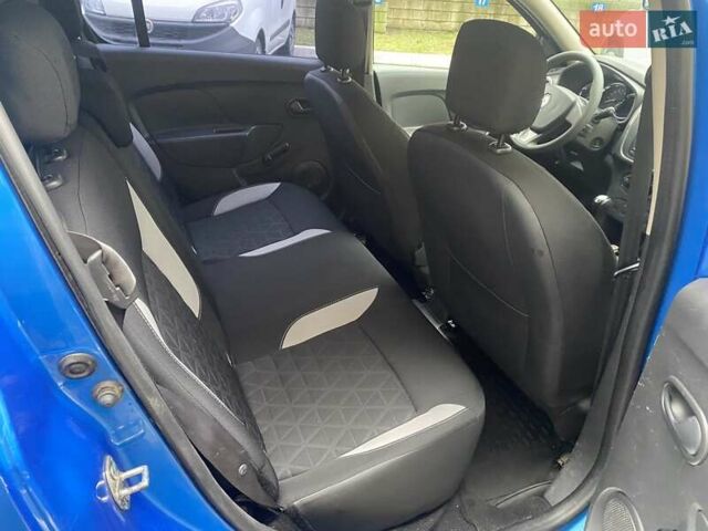 Синий Рено Сандеро СтэпВэй, объемом двигателя 1.6 л и пробегом 165 тыс. км за 8500 $, фото 22 на Automoto.ua