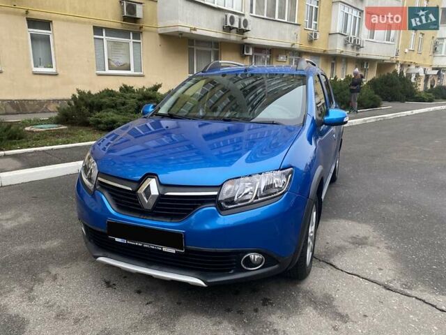Синий Рено Сандеро СтэпВэй, объемом двигателя 1.6 л и пробегом 165 тыс. км за 8500 $, фото 11 на Automoto.ua