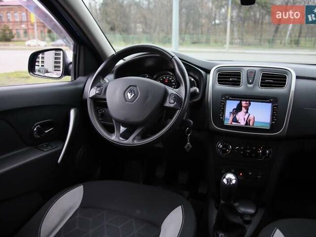 Синій Рено Сандеро СтепВей, об'ємом двигуна 1.46 л та пробігом 92 тис. км за 9800 $, фото 10 на Automoto.ua