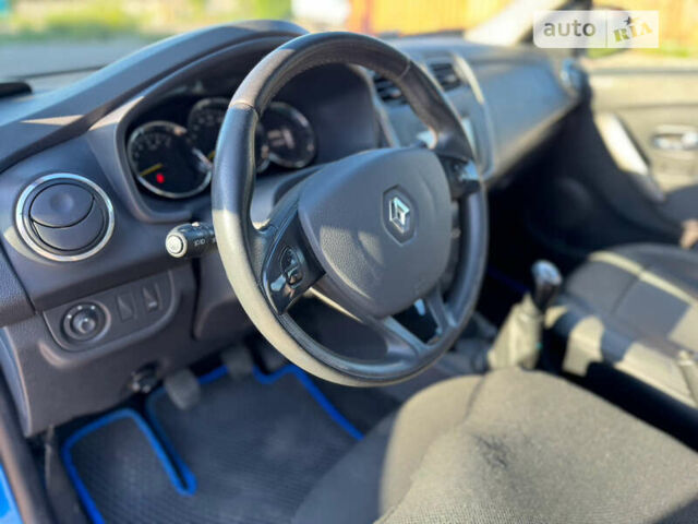 Синий Рено Сандеро СтэпВэй, объемом двигателя 1.5 л и пробегом 196 тыс. км за 7900 $, фото 11 на Automoto.ua