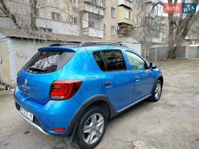 Синий Рено Сандеро СтэпВэй, объемом двигателя 0.9 л и пробегом 100 тыс. км за 7800 $, фото 11 на Automoto.ua