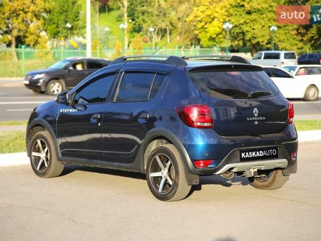 Синій Рено Сандеро СтепВей, об'ємом двигуна 1.46 л та пробігом 138 тис. км за 10200 $, фото 5 на Automoto.ua