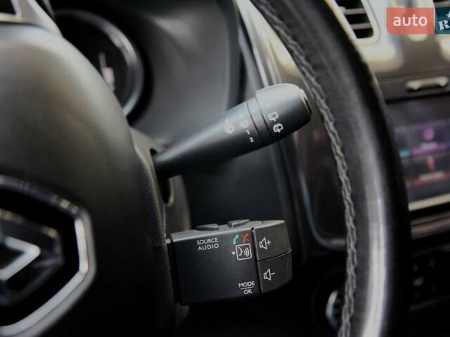 Синій Рено Сандеро СтепВей, об'ємом двигуна 1.46 л та пробігом 138 тис. км за 10200 $, фото 21 на Automoto.ua