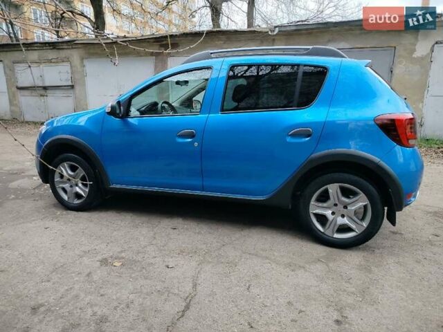 Синий Рено Сандеро СтэпВэй, объемом двигателя 0.9 л и пробегом 100 тыс. км за 7800 $, фото 18 на Automoto.ua