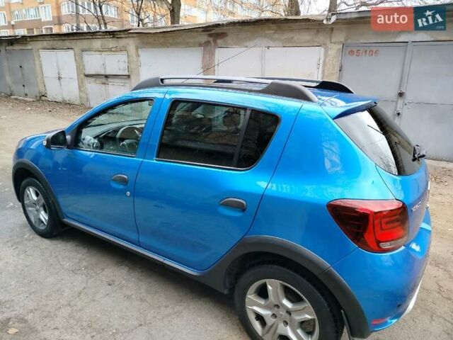 Синий Рено Сандеро СтэпВэй, объемом двигателя 0.9 л и пробегом 100 тыс. км за 7800 $, фото 16 на Automoto.ua