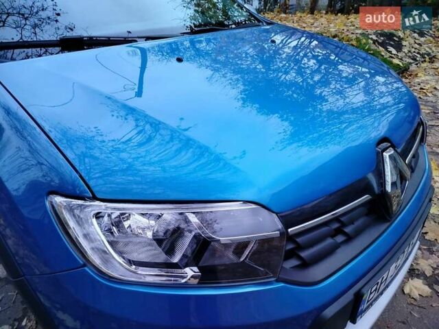 Синий Рено Сандеро СтэпВэй, объемом двигателя 0.9 л и пробегом 100 тыс. км за 9200 $, фото 11 на Automoto.ua