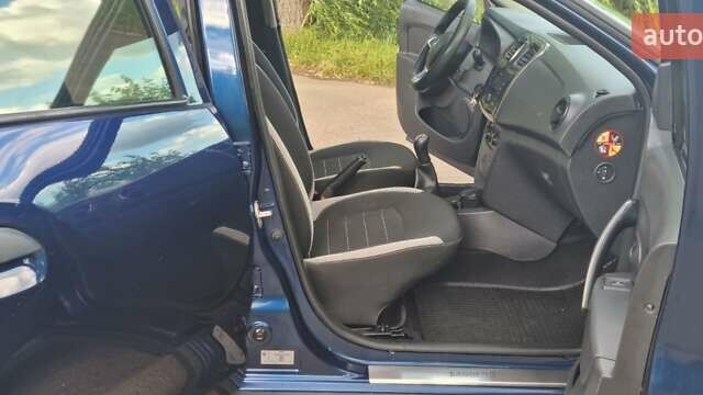 Синий Рено Сандеро СтэпВэй, объемом двигателя 1.46 л и пробегом 107 тыс. км за 9990 $, фото 8 на Automoto.ua