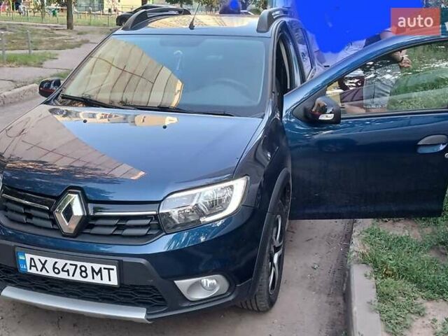 Синій Рено Сандеро СтепВей, об'ємом двигуна 0.9 л та пробігом 80 тис. км за 10500 $, фото 1 на Automoto.ua