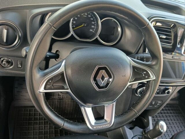 Синий Рено Сандеро СтэпВэй, объемом двигателя 1.5 л и пробегом 98 тыс. км за 11250 $, фото 28 на Automoto.ua
