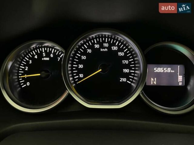 Рено Сандеро СтэпВэй 2020 в Киеве на Automoto.ua Синий Рено Сандеро СтэпВэй, объемом двигателя 0.9 л и пробегом 58 тыс. км за 11255 $, фото 11 на Automoto.ua