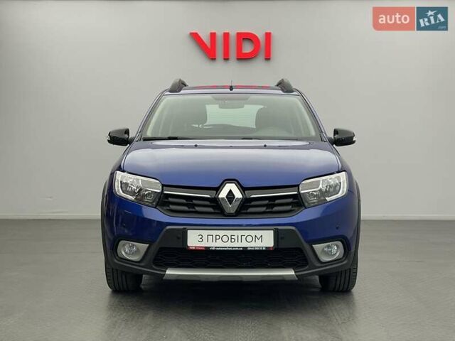 Рено Сандеро СтэпВэй 2020 в Киеве на Automoto.ua Синий Рено Сандеро СтэпВэй, объемом двигателя 0.9 л и пробегом 58 тыс. км за 11255 $, фото 4 на Automoto.ua