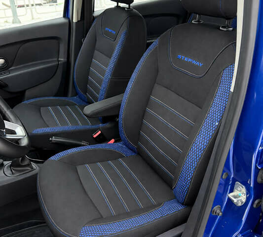 Синий Рено Сандеро СтэпВэй, объемом двигателя 0.9 л и пробегом 75 тыс. км за 11500 $, фото 12 на Automoto.ua