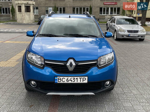 Синій Рено Сандеро СтепВей, об'ємом двигуна 1.5 л та пробігом 218 тис. км за 8900 $, фото 4 на Automoto.ua