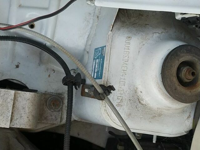 Белый Рено Сандеро, объемом двигателя 1.4 л и пробегом 169 тыс. км за 4999 $, фото 15 на Automoto.ua
