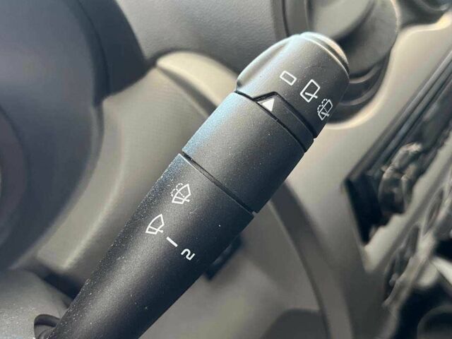 Белый Рено Сандеро, объемом двигателя 1.4 л и пробегом 150 тыс. км за 5550 $, фото 17 на Automoto.ua