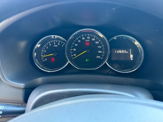 Белый Рено Сандеро, объемом двигателя 1.1 л и пробегом 116 тыс. км за 5300 $, фото 5 на Automoto.ua