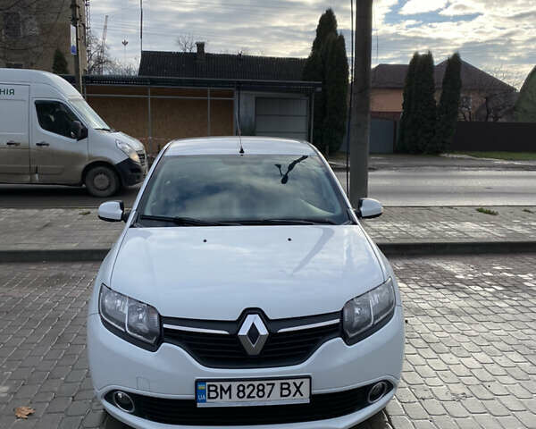 Белый Рено Сандеро, объемом двигателя 1.15 л и пробегом 228 тыс. км за 5200 $, фото 2 на Automoto.ua