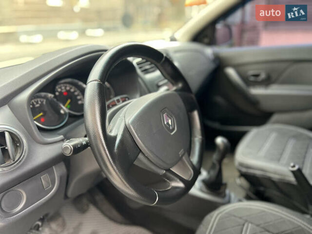 Белый Рено Сандеро, объемом двигателя 1.46 л и пробегом 312 тыс. км за 5300 $, фото 14 на Automoto.ua