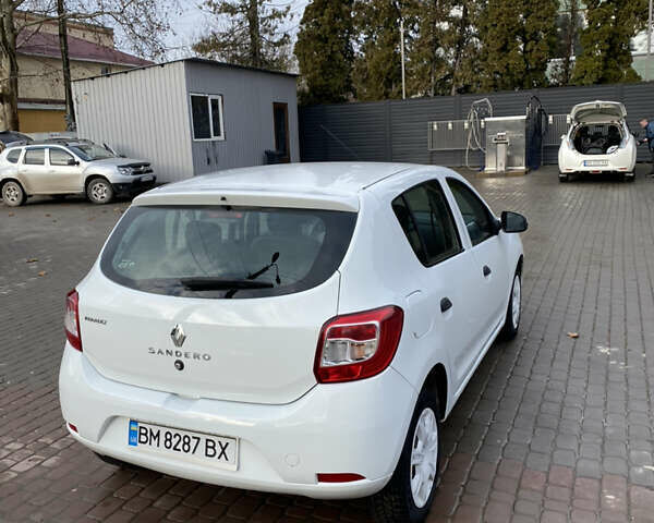 Белый Рено Сандеро, объемом двигателя 1.15 л и пробегом 228 тыс. км за 5200 $, фото 11 на Automoto.ua