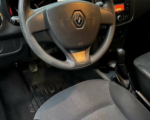 Білий Рено Сандеро, об'ємом двигуна 1.15 л та пробігом 167 тис. км за 5990 $, фото 22 на Automoto.ua