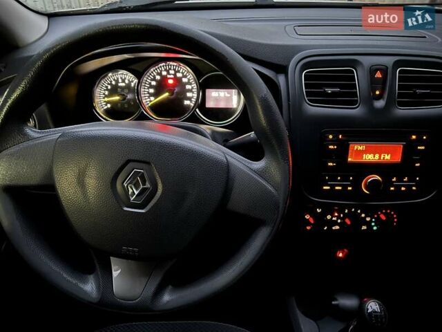 Білий Рено Сандеро, об'ємом двигуна 1.15 л та пробігом 167 тис. км за 5990 $, фото 28 на Automoto.ua