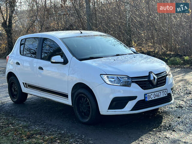 Білий Рено Сандеро, об'ємом двигуна 1.15 л та пробігом 281 тис. км за 4850 $, фото 5 на Automoto.ua