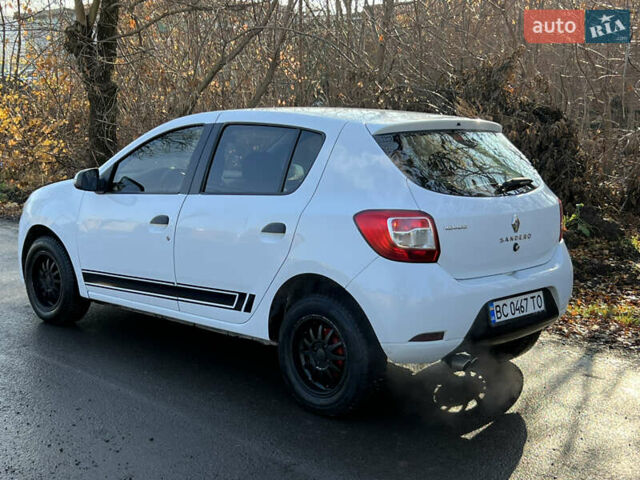 Білий Рено Сандеро, об'ємом двигуна 1.15 л та пробігом 281 тис. км за 4850 $, фото 9 на Automoto.ua