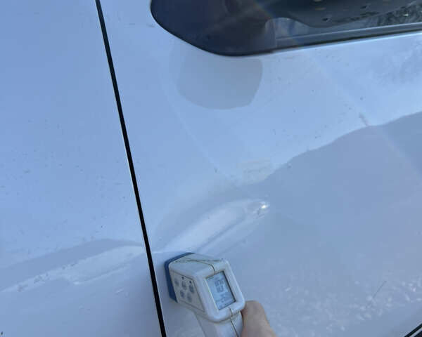 Білий Рено Сандеро, об'ємом двигуна 1.15 л та пробігом 281 тис. км за 4850 $, фото 26 на Automoto.ua