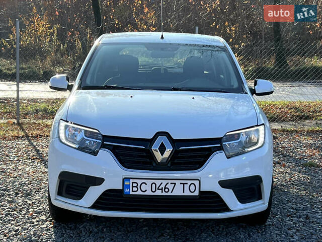 Білий Рено Сандеро, об'ємом двигуна 1.15 л та пробігом 281 тис. км за 4850 $, фото 2 на Automoto.ua