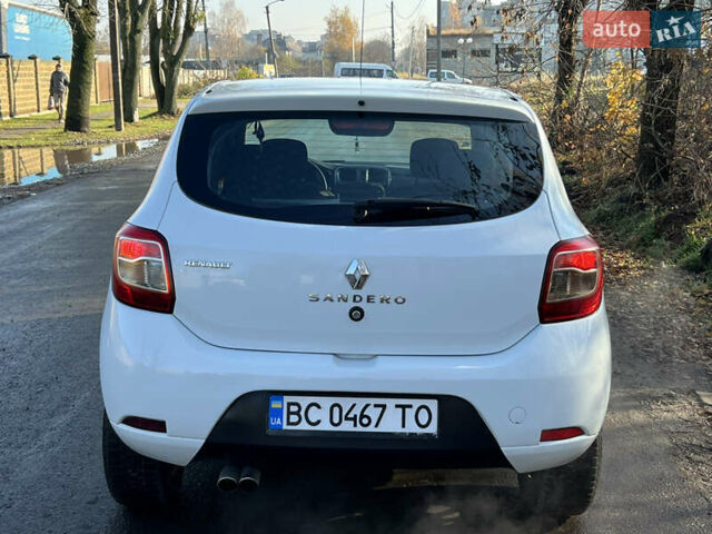 Білий Рено Сандеро, об'ємом двигуна 1.15 л та пробігом 281 тис. км за 4850 $, фото 8 на Automoto.ua
