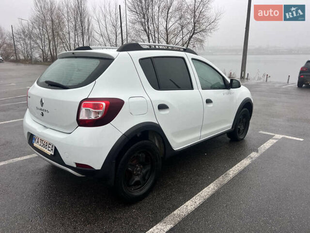 Белый Рено Сандеро, объемом двигателя 1.46 л и пробегом 166 тыс. км за 6700 $, фото 2 на Automoto.ua