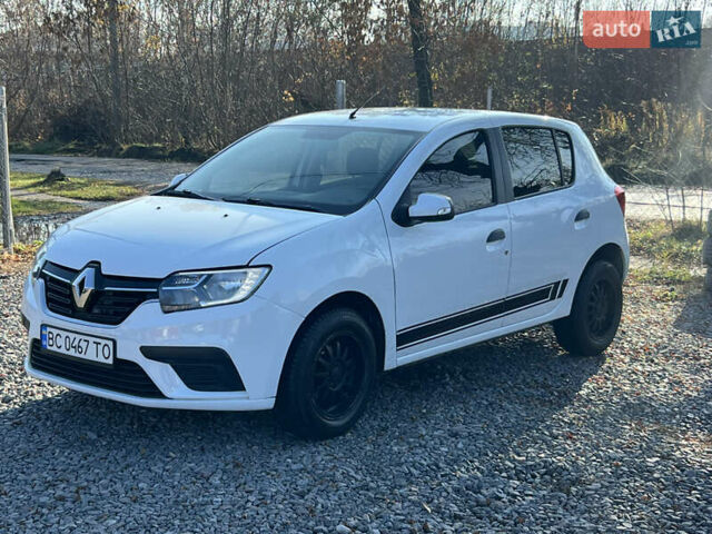 Білий Рено Сандеро, об'ємом двигуна 1.15 л та пробігом 281 тис. км за 4850 $, фото 1 на Automoto.ua