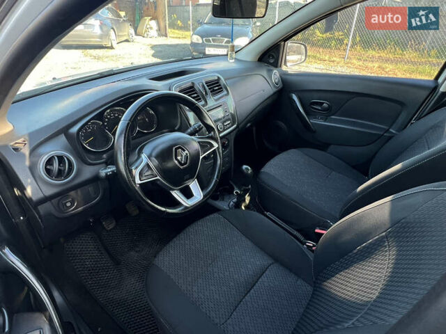 Білий Рено Сандеро, об'ємом двигуна 1.15 л та пробігом 281 тис. км за 4850 $, фото 13 на Automoto.ua