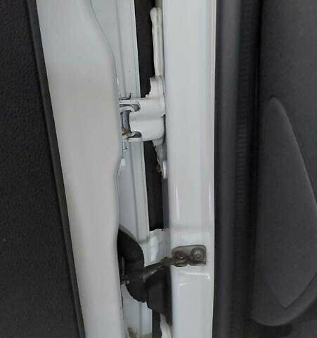Белый Рено Сандеро, объемом двигателя 1.46 л и пробегом 65 тыс. км за 12500 $, фото 18 на Automoto.ua