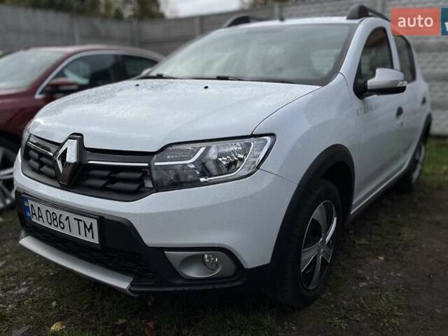 Рено Сандеро 2018 у Чернігові на Automoto.ua Білий Рено Сандеро, об'ємом двигуна 1.5 л та пробігом 174 тис. км за 9950 $, фото 2 на Automoto.ua